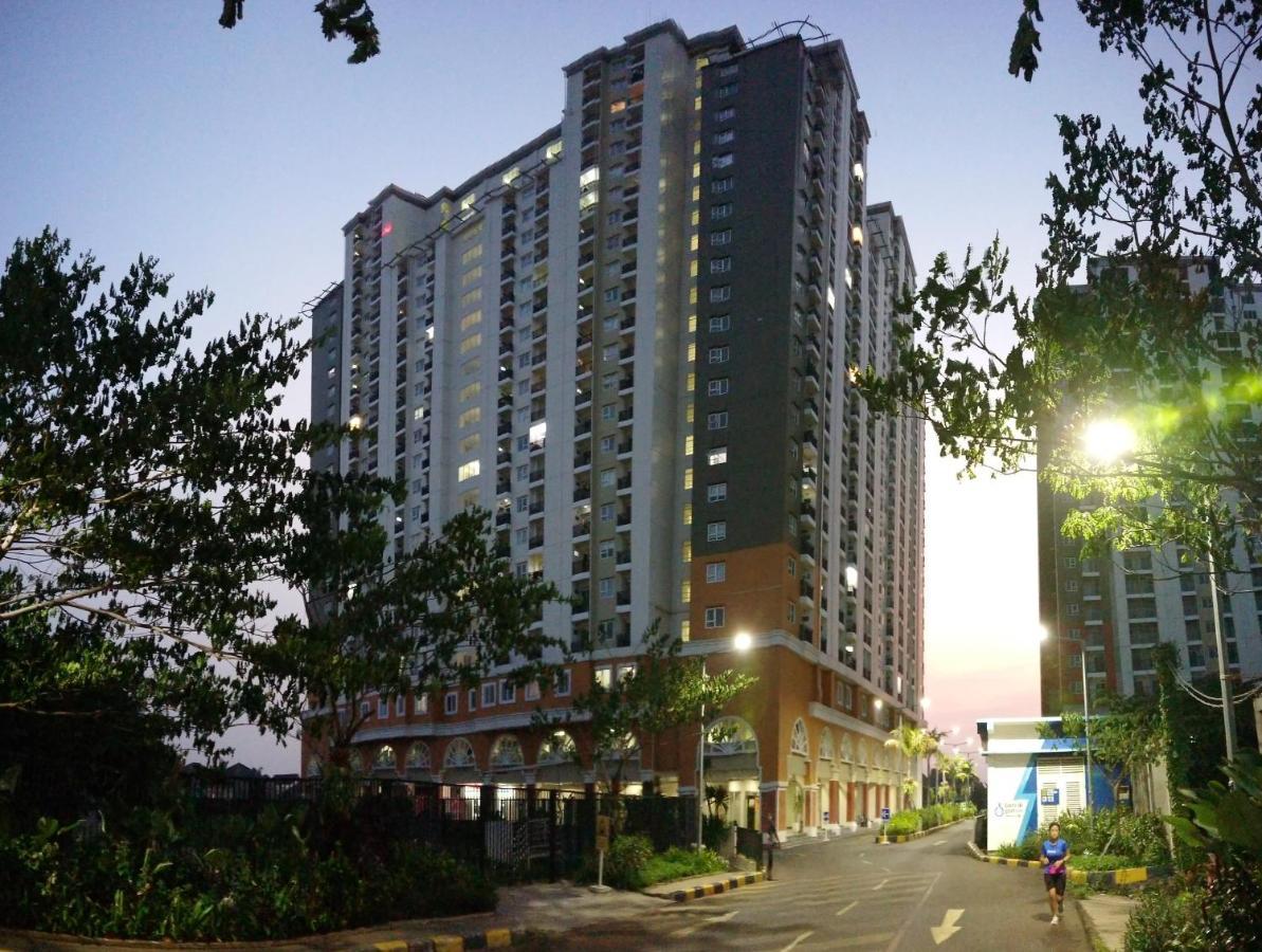 Apartment Cinere Resort Just Sleep & Cozy Depok Kültér fotó